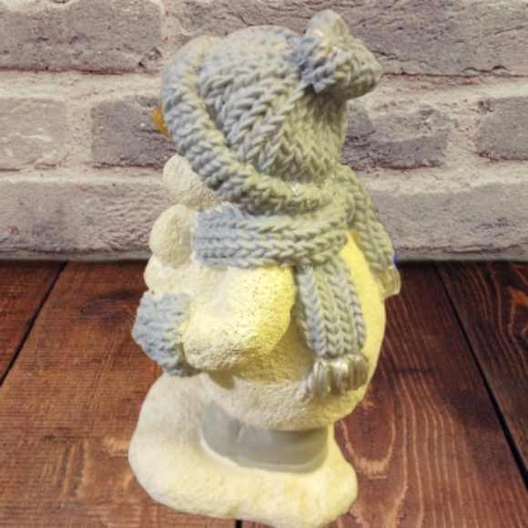 The Encore Group Snow Buddy with snowballs figurine. Extra cute. - Picture 5 of 6